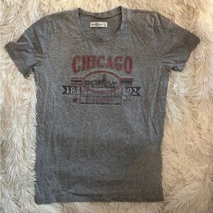 Abercrombie & Fitch Gray Chicago Graphic Tee